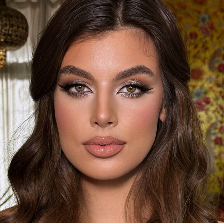 Bridal Expert – Soft Smoky